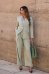 CONJUNTO FATO 3 PEÇAS: BLAZER, CALÇAS & COLETE | SPACCIO BY CRISTINA