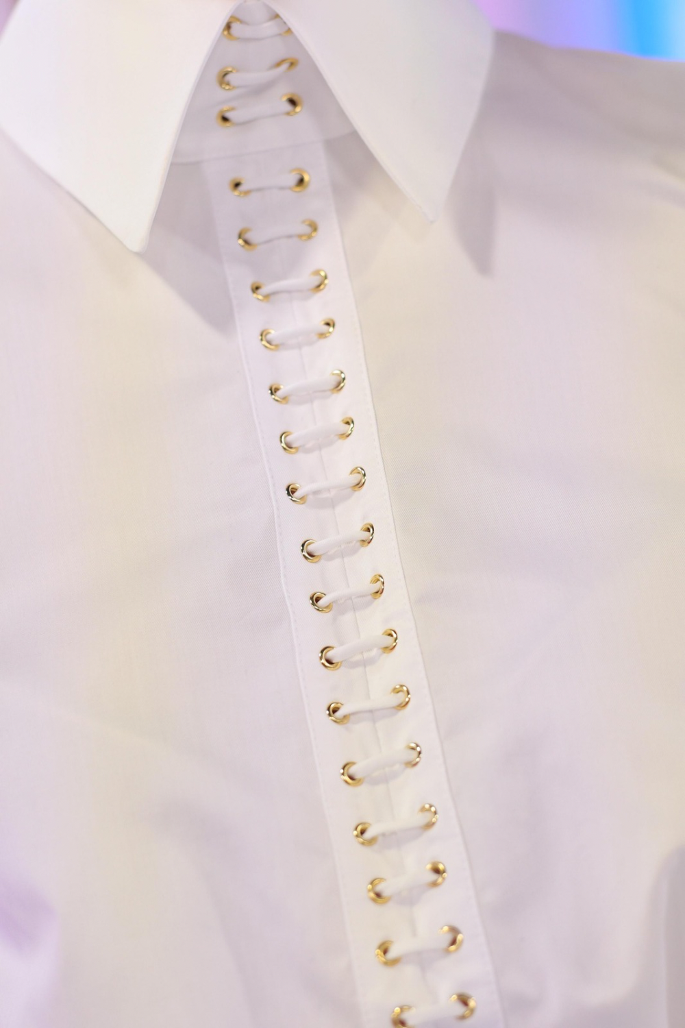 CAMISA BRANCA COM ATILHOS | ELISABETTA FRANCHI