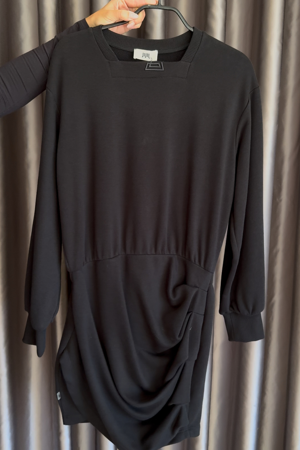 VESTIDO PRETO | JIJIL