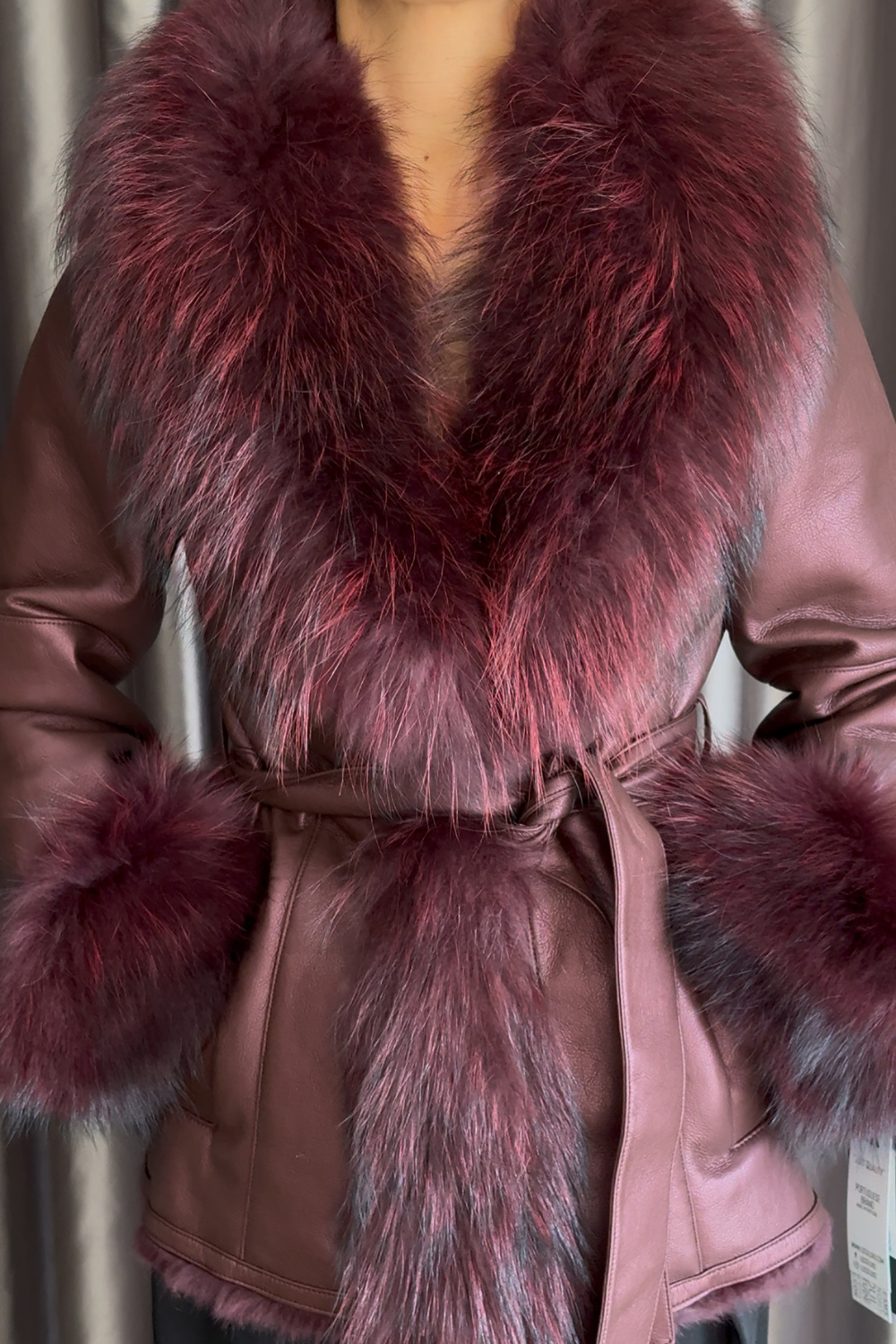 CASACO BORDEAUX COM PÊLO | LOCOLUXO