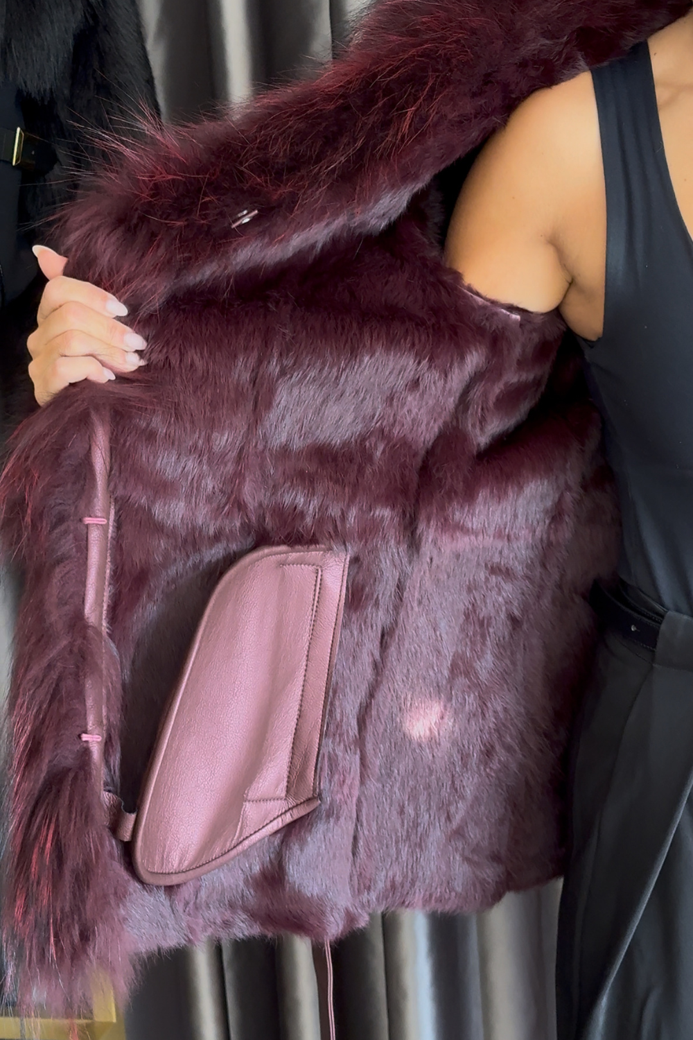 CASACO BORDEAUX COM PÊLO | LOCOLUXO