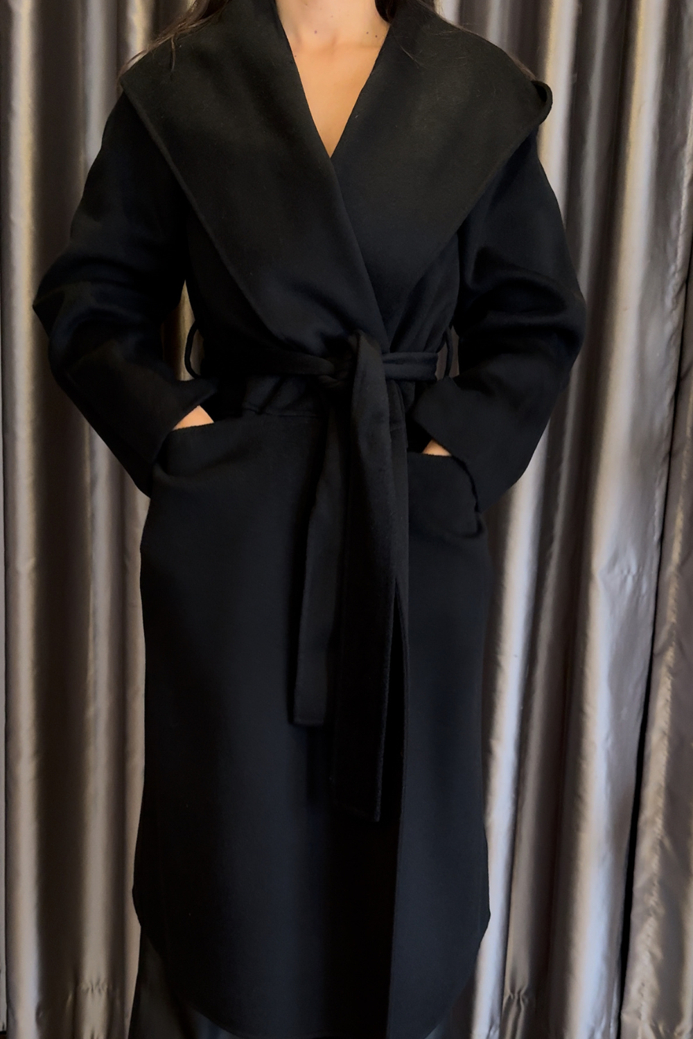 SOBRETUDO COM CAPUZ | MARCIANO