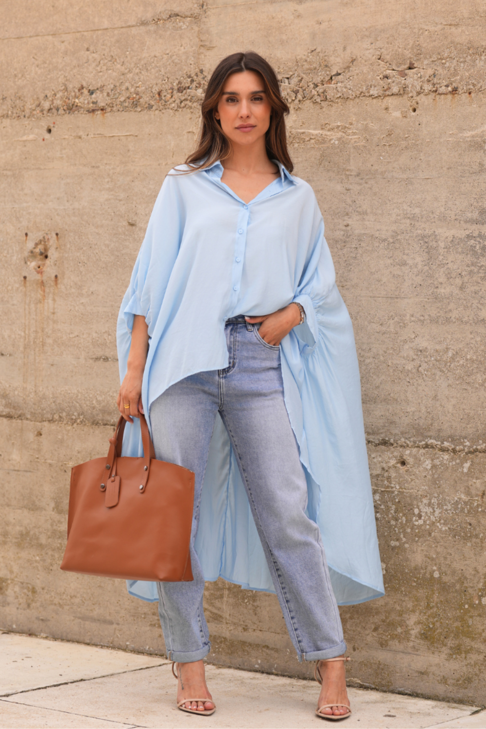 BLUSA AMPLA ASSIMÉTRICA | SPACCIO BY CRISTINA