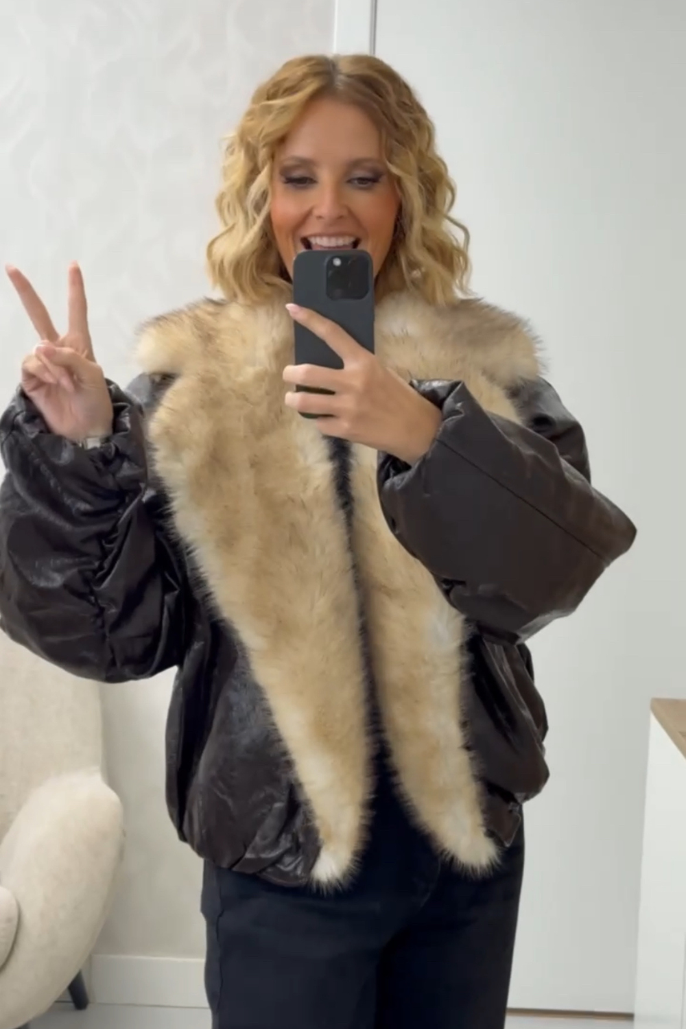 BLUSÃO C/ PÊLO | SPACCIO BY CRISTINA