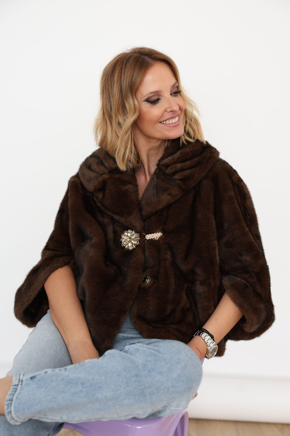 CASACO DE PÊLO ESTILO CAPA | SPACCIO BY CRISTINA