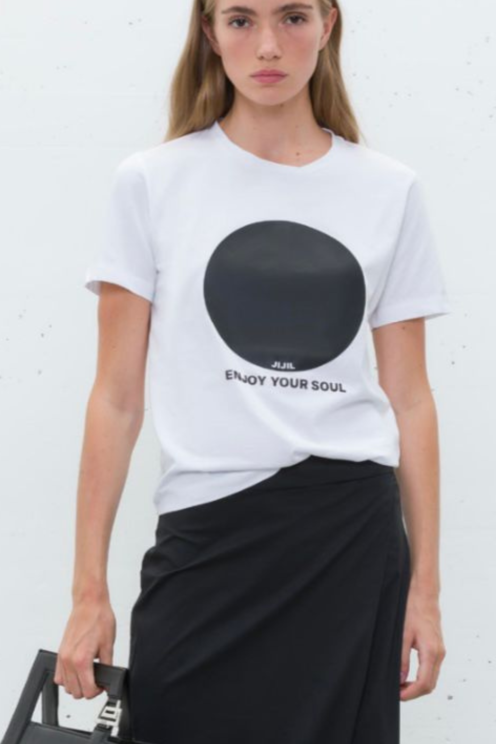 T-SHIRT BRANCA | JIJIL
