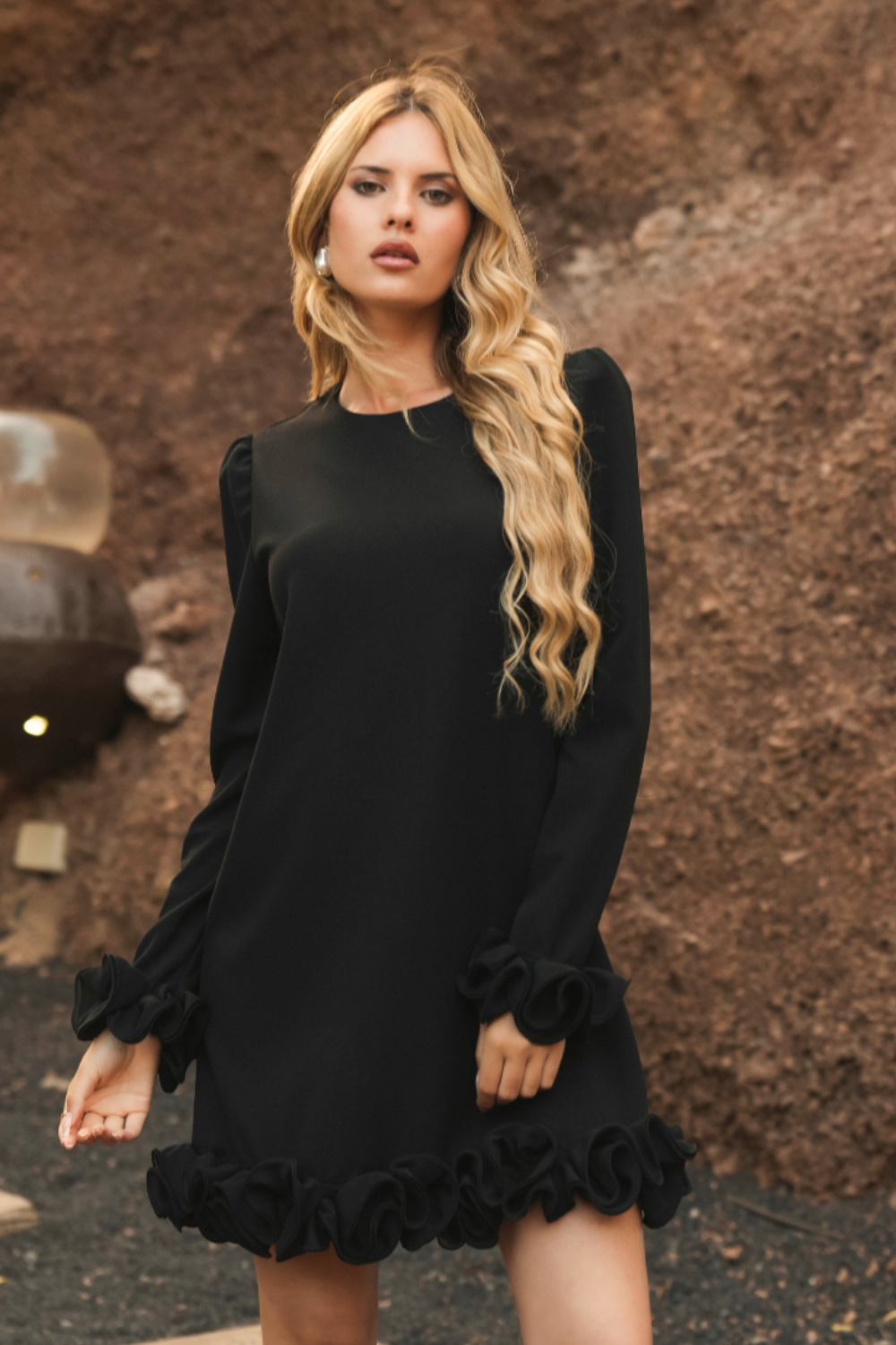 VESTIDO CURTO TEXTURAS 3D | SPACCIO BY CRISTINA